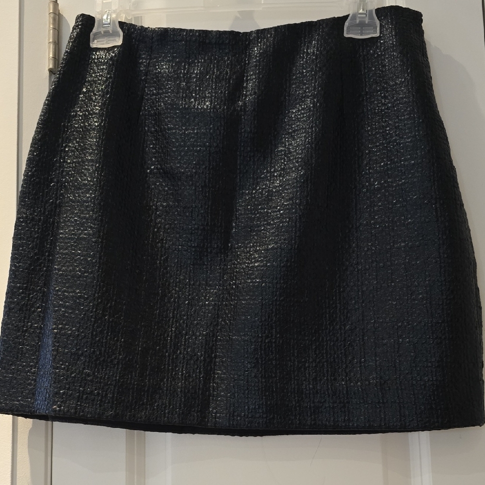 *NWT* Banana Republic Chic Black Blue Textured Mini Skirt US6